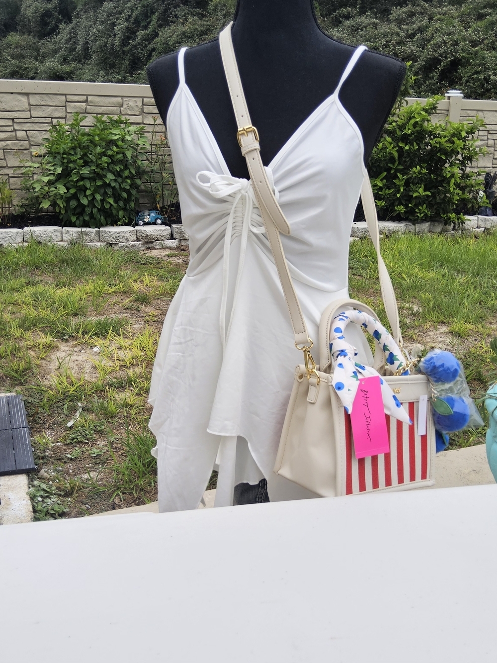 NWT Betsey Johnson Red & Cream Striped Satchel with Blue Pom Charm - Picture 6 of 6